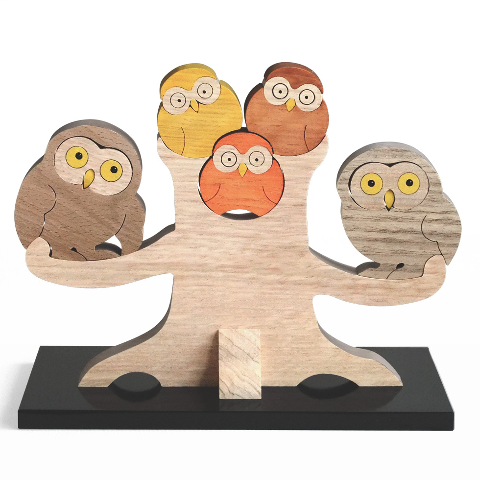 止まり木のしあわせふくろう家族（黒台付） 木のおもちゃ杢・MOKU